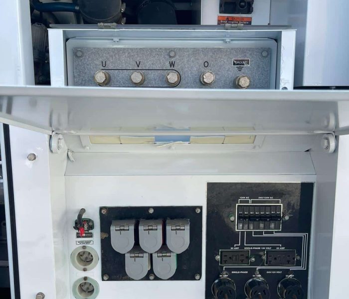 70kva8.jpg