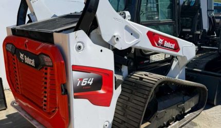 Bobcat T64 R-Series Skid Steer item 32040