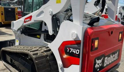 Bobcat-T740-320203