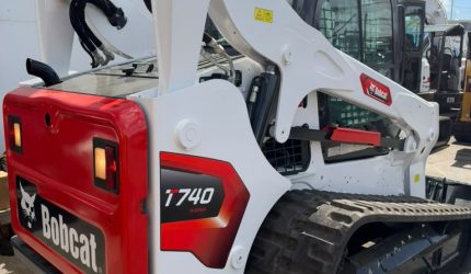 Bobcat-T740-320203