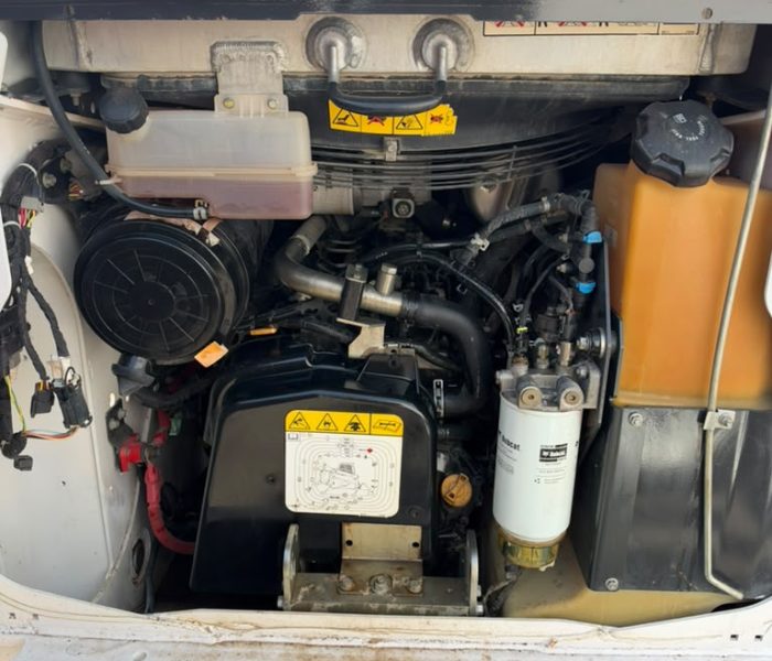 Bobcat-t76-320194