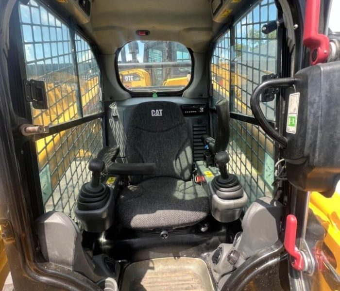 Caterpillar-289D-Skid-Steer-Loader-100106-3.jpeg