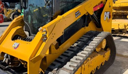 Caterpillar-289D3-Skid-Steer-Loader-item-32020.