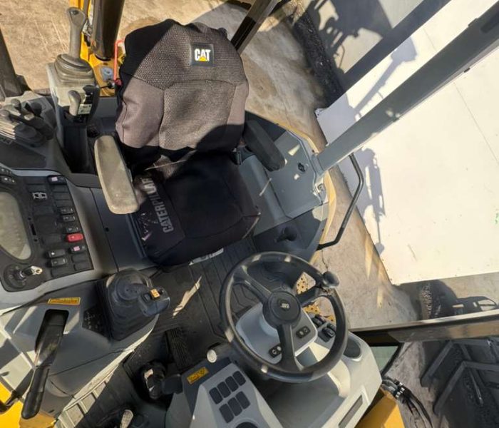 Caterpillar 420F IT Loader Backhoe