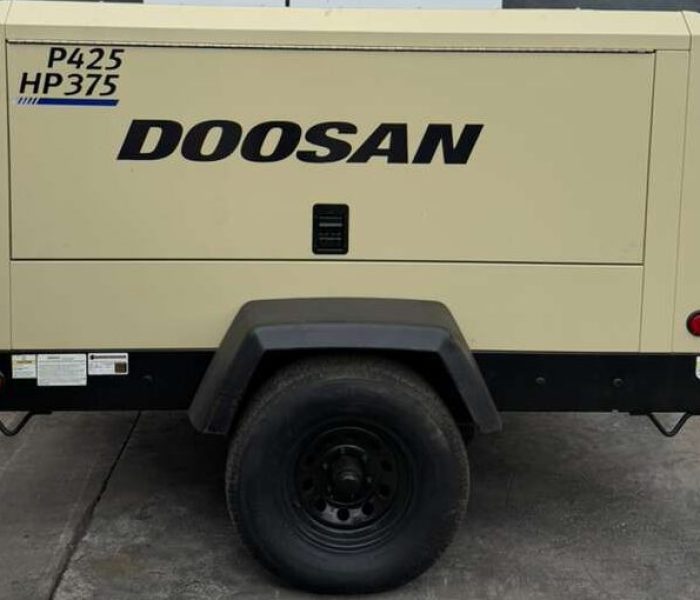 Doosan 375CFM Diesel Air Compressor 320114