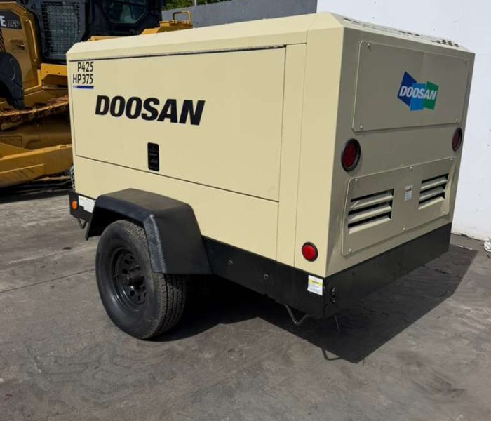 Doosan-375CFM-Diesel-Air-Compressor-320114