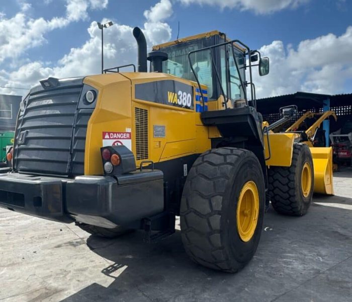 Komatsu-WA380-7-Wheel-Loader-121071-1.jpeg