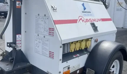 2014 Magnum MLT4200 20 kW Light Tower & Diesel Generator – Isuzu Powered