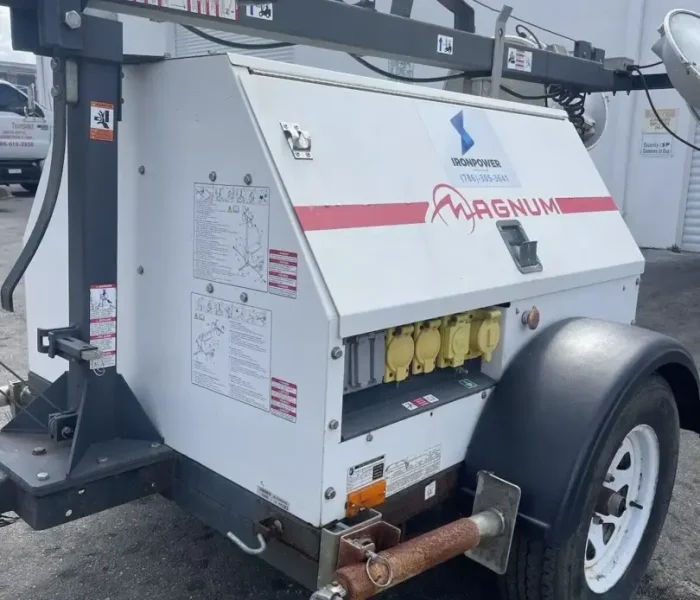 2014 Magnum MLT4200 20 kW Light Tower & Diesel Generator – Isuzu Powered