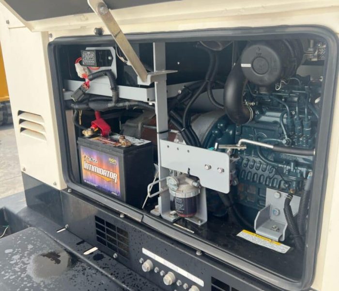 Multiquip-Diesel-Engine-Driven-Welder-and-Generator-121113-6.jpeg