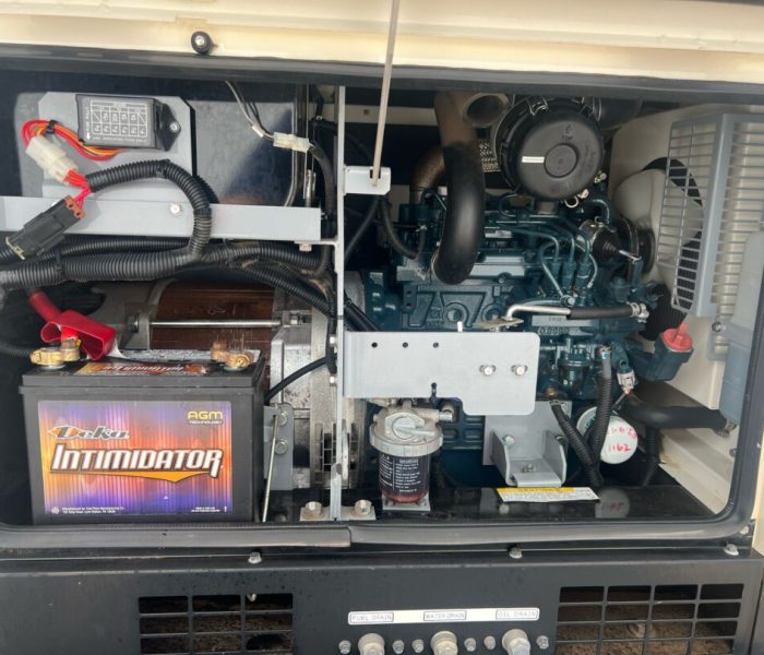 Multiquip-Diesel-Engine-Driven-Welder-and-Generator-121113-8.jpeg
