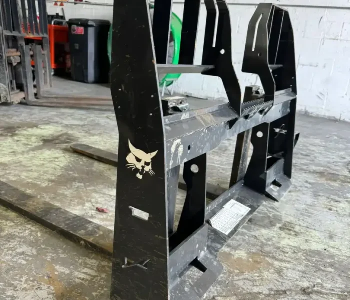NEW-Bobcat-42in-Heavy-Duty-Pallet-Forks-Skid-Steers-4.webp