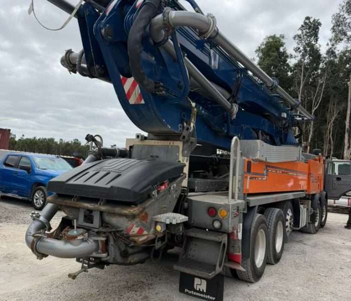 Putzmeister 47Z 47 m on 2013 Mack-320125