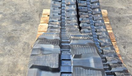 300×52.5×86 Reinforced Rubber Tracks – Mini Excavator & Skid Steer