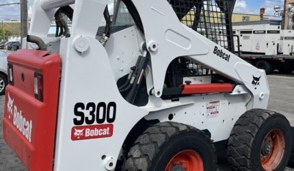 S3301.jpg