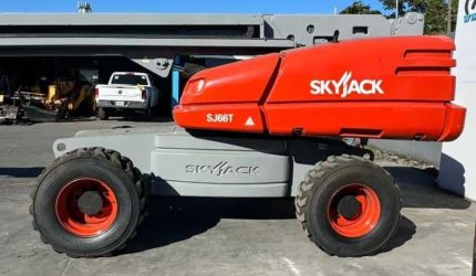 Skyjack-SJ66T-4WD-Diesel-Telescopic-Boom-141010-6.jpg