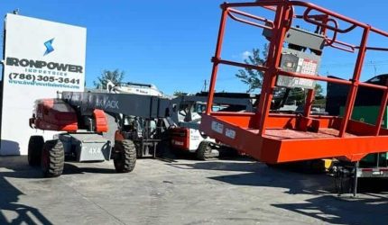 Skyjack-SJ66T-4WD-Diesel-Telescopic-Boom-141010-7.jpg