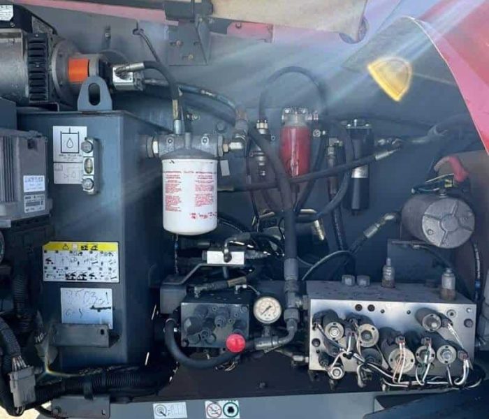 Skyjack-SJ66T-4WD-Diesel-Telescopic-Boom-141010-9.jpg