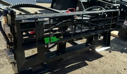 Universal-Skid-Steer-Hydraulic-Fork-48-Inch-Bobcat-Mount-4.webp