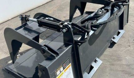 Wolverine-GB-11-72W-72-in-Skid-Steer-Grapple-Bucket-attachment-2.jpg