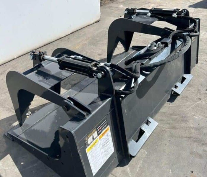 Wolverine-GB-11-72W-72-in-Skid-Steer-Grapple-Bucket-attachment-2.jpg