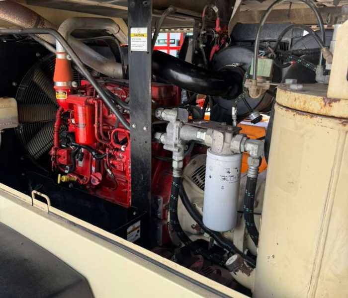 2012 Doosan 375 CFM Towable Diesel Air Compressor