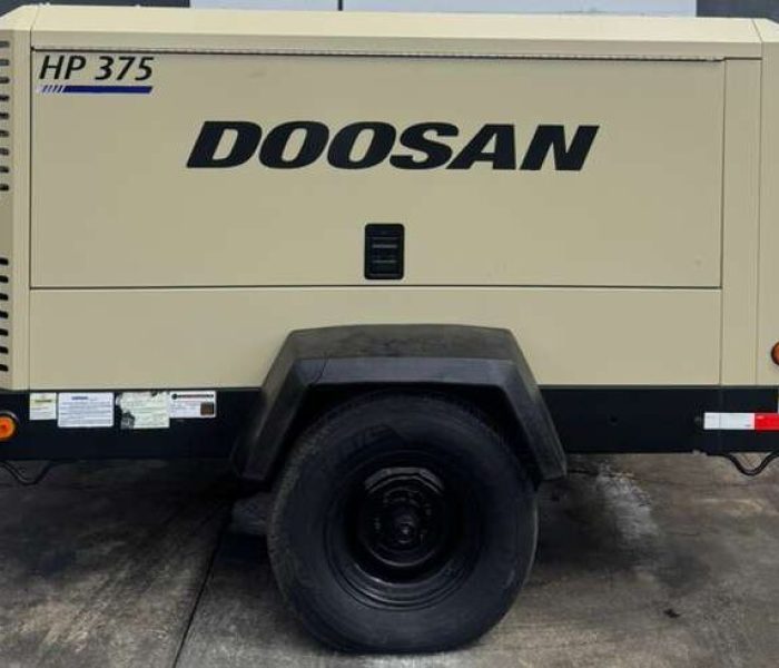 item-3400-2016 Doosan P425/HP375WCU-T4I Diesel Air Compressor – Dual Pressure, Cummins Power
