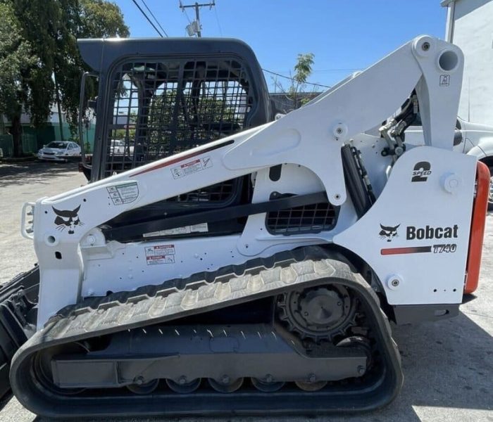t74011.jpg